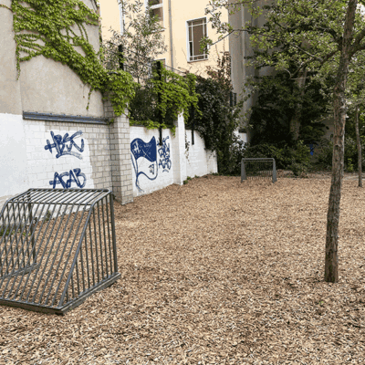 Nehring-Grundschule Spielehof Bolzplatz